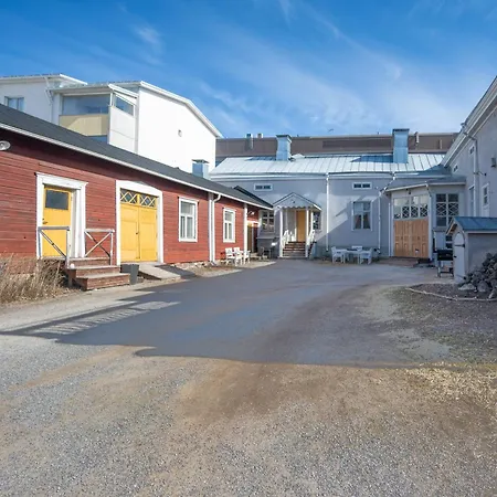 Tyylikaes Remontoitu Historiallinen Kartanotalo Oulu